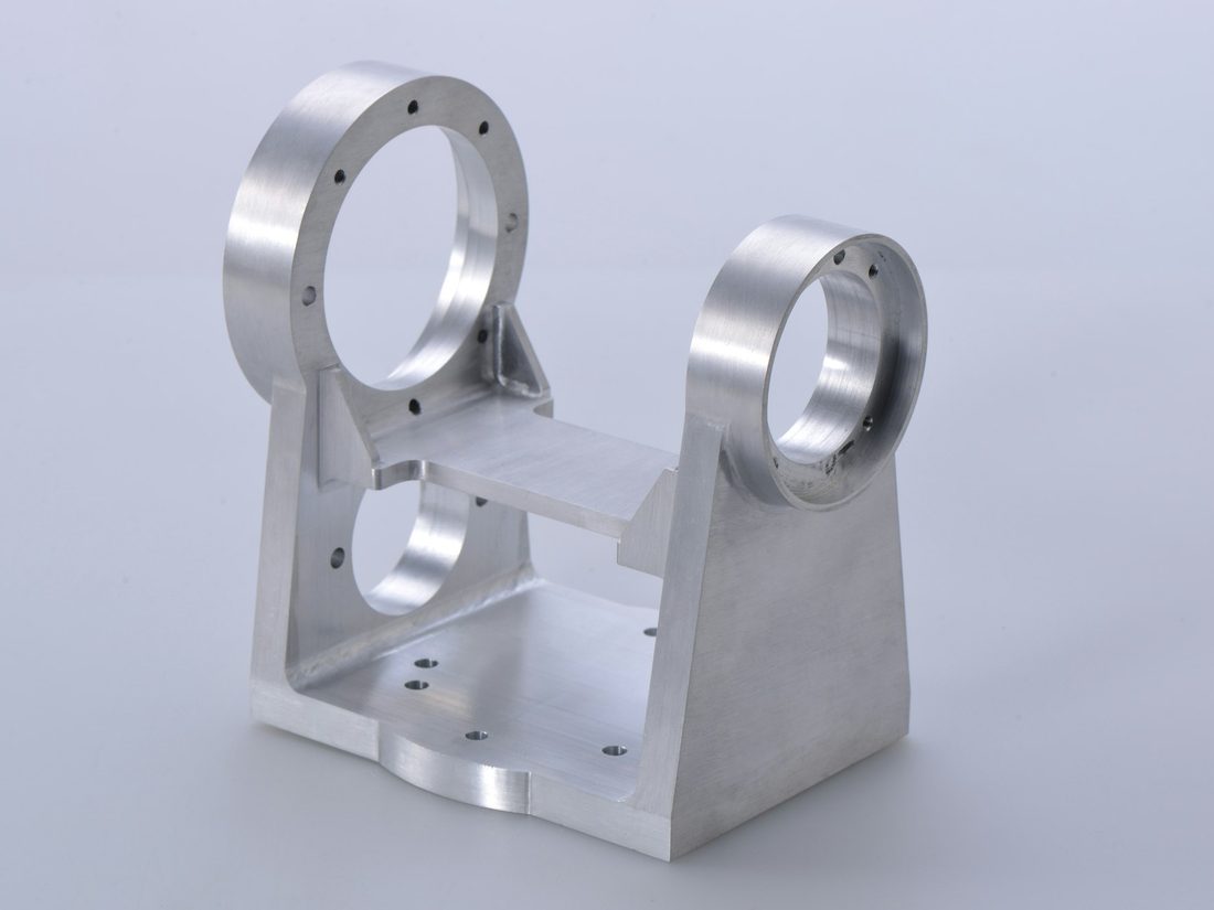 Precision-machined aluminium mount